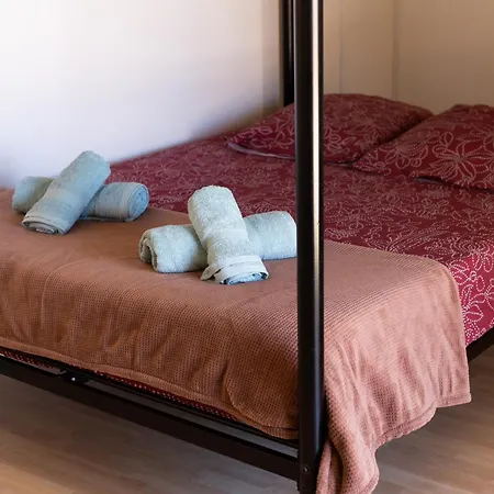 Maison De Village Climatisee Entre Beziers Et Narbonne Jusqu'a 5 Pers Villa