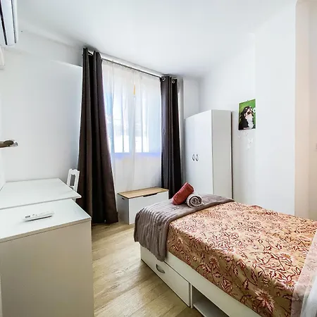 Villa Maison De Village Climatisee Entre Beziers Et Narbonne Jusqu'a 5 Pers *