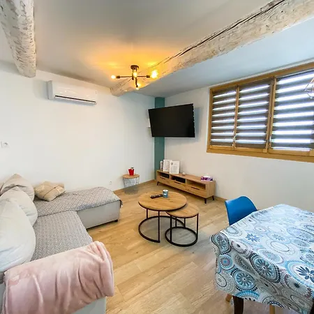 Maison De Village Climatisee Entre Beziers Et Narbonne Jusqu'a 5 Pers * Coursan