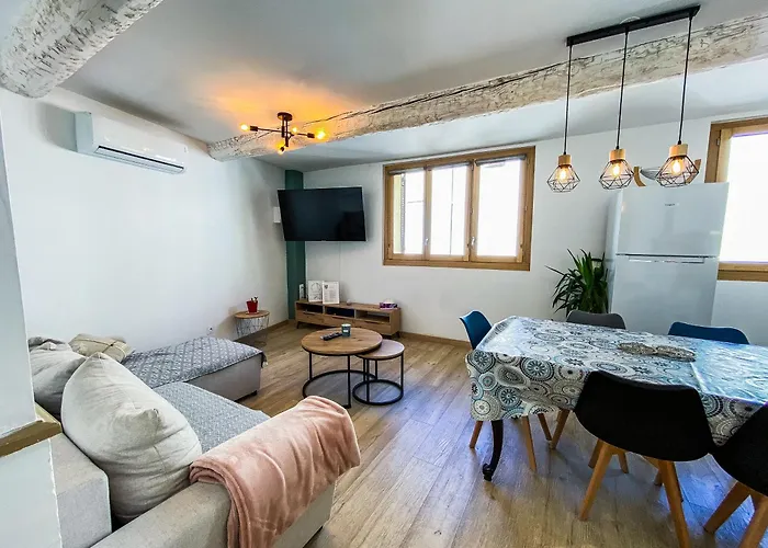 Maison De Village Climatisee Entre Beziers Et Narbonne Jusqu'a 5 Pers Coursan