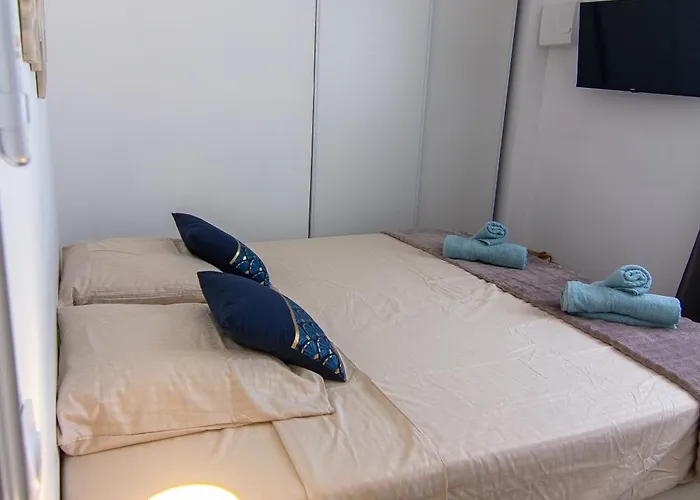 Maison De Village Climatisee Entre Beziers Et Narbonne Jusqu'a 5 Pers Βίλα